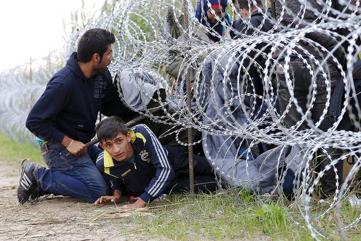 https://ctd-thechristianpost.netdna-ssl.com/en/full/52755/syrian-refugees-entering-hungary.jpg?w=760&h=508&l=50&t=40