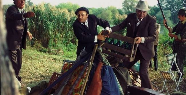 Martin Moraru si Octavian Cotescu in Operatiunea Monstrul