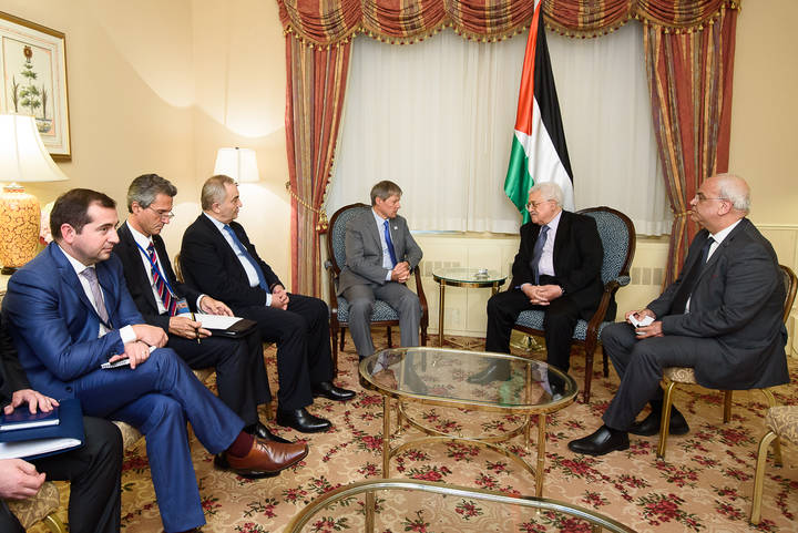 dacian ciolos intalnire mahmoud abbas