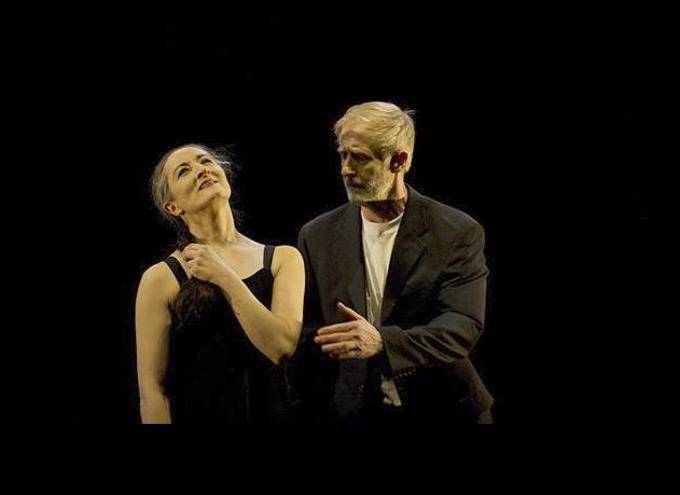 Mats Ek si Ana Laguna in From Black to Blue