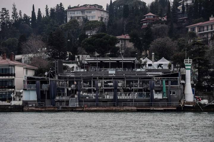 GTY-reina-istanbul-nightclub-attack-1-jt-170101_3x2_1600