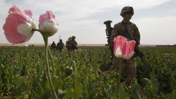 2012-04-07T133738Z_617424990_GM1E8471NEG01_RTRMADP_3_AFGHANISTAN_0