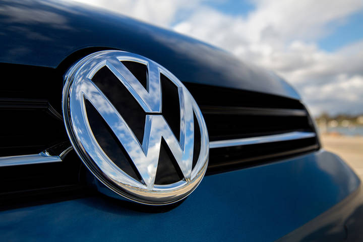 volkswagen-emblem-1