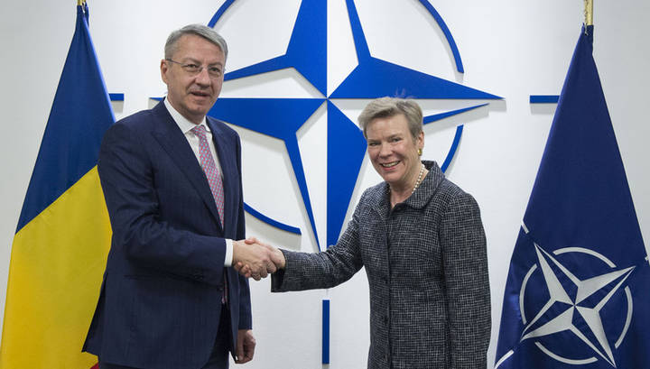 Secretarul General al Nato, Rose Gottemoeller si Secretarul de Stat al MAE, George Ciamba