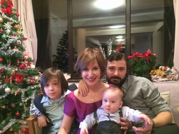 Actrița Medeea Marinescu alături de familie, în exclusivitate pentru Q Magazine