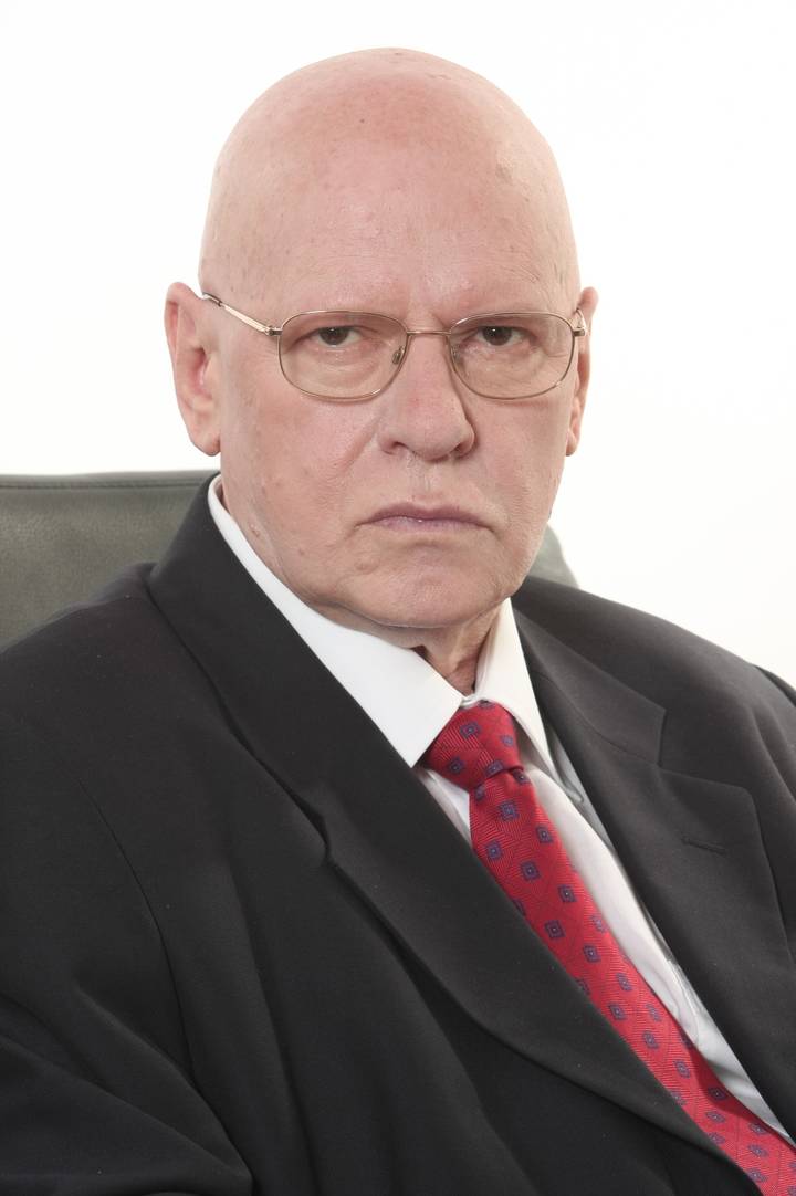 Academicianul Răzvan Theodorescu, la 78 de ani, în exclusivitate pentru Q Magazine