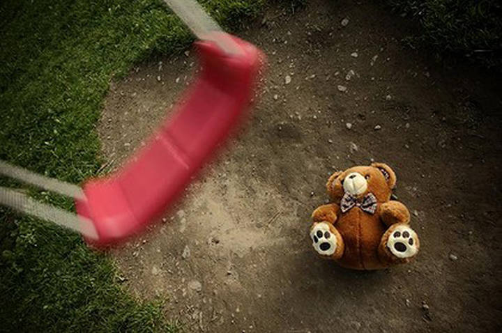 Ziua internaţională a Copiilor Dispăruţi Q Magazine