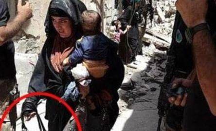 Miresele jihadiste din Irak. O femeie-kamikaze a detonat o bombă în timp ce ținea în brațe un bebeluș