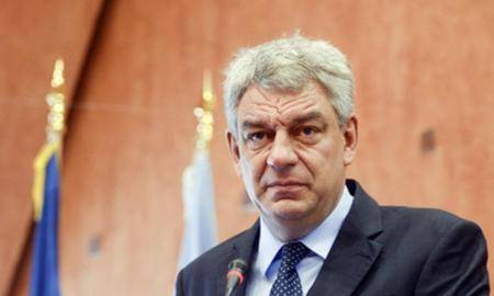 Cum descrie un ziarist o întâlnire cu Mihai Tudose: „Din două-n două vorbe arunca un organ sexual în focul discuției, iar majoritatea frazelor erau condimentate și cu un să-mi bag..."