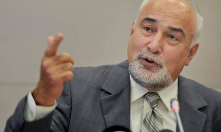 Varujan Vosganianconsideră că Tudorel Toader a procedat corect