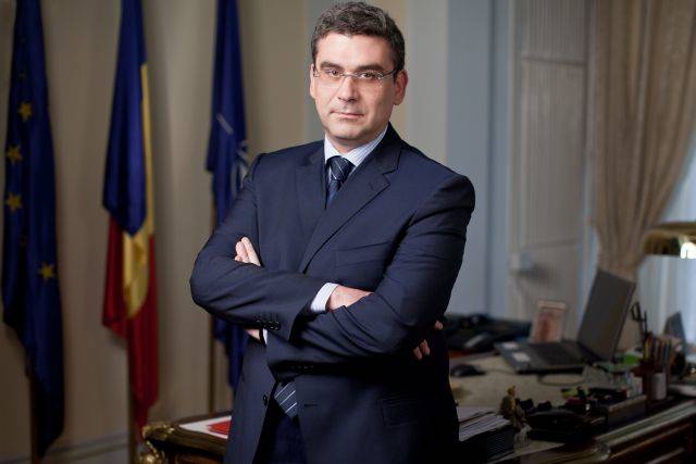 Foto-ministru-Teodor-Baconschi