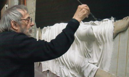 Creațiile artistului francez de origine română, Horia Damian, urmează să fie prezentate la o expoziție specială dedicată creației sale care se întinde pe câteva decenii, Q Magazine