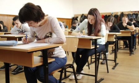 Mai sunt câteva zile până la prima probă a examenului de Bacalaureat 2018! Elevii emoționați se pregătesc, Q Magazine