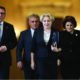 Viorica Dăncilă se pregătește pentru prima ședință de guvern, însoțită de Paul Stănescu, vice premier, Viorel Ștefan, vice premier și de Rovana Plumb, ministrul Fondurilor Europene, Q Magazine