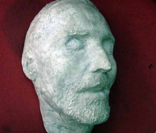 eminescu masca mortuara