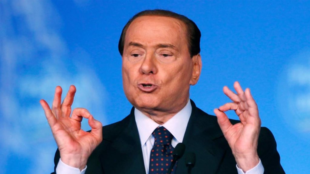 Coaliția lui Berlusconi este favorită în sondajele de opinie, Q Magazine