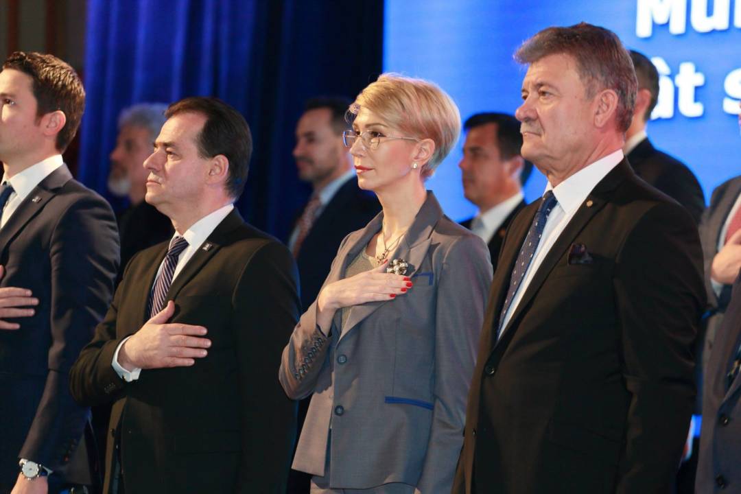 Reprezentanții PNL s-au adunat la o întâlnire specială, Q Magazine