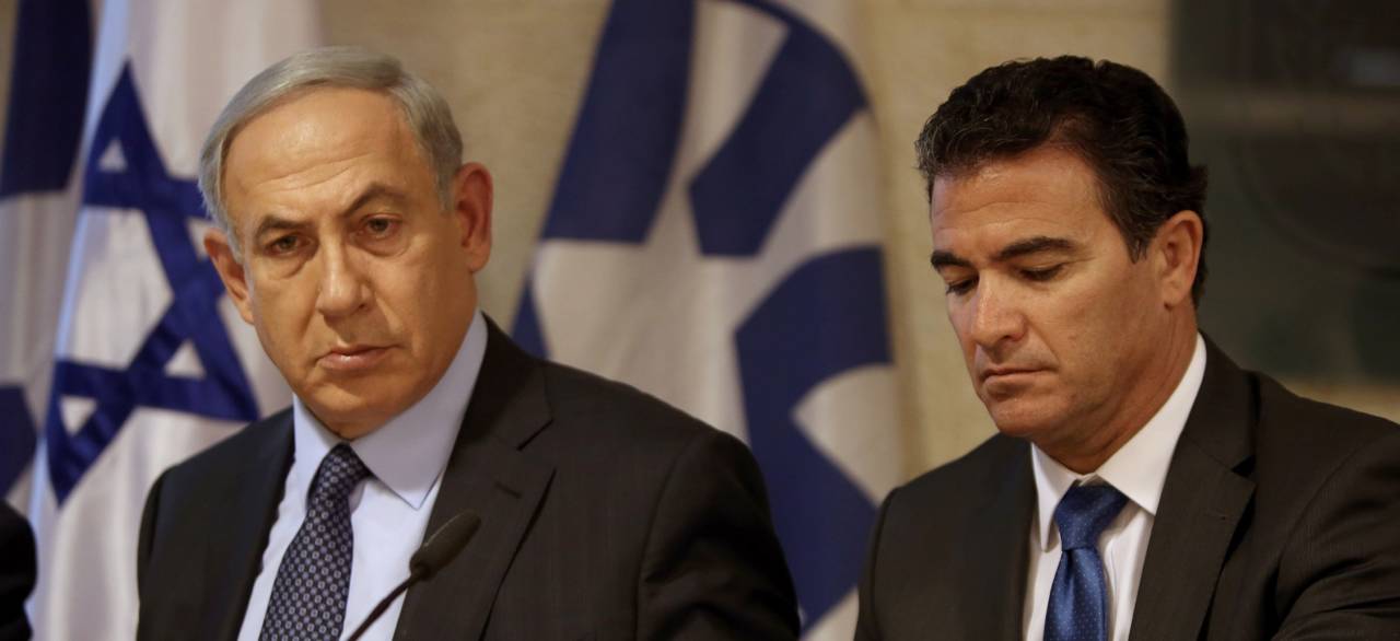 Yossi Cohen, șeful Mossad și premierul israelian, Benjamin Netanyahu Q Magazine