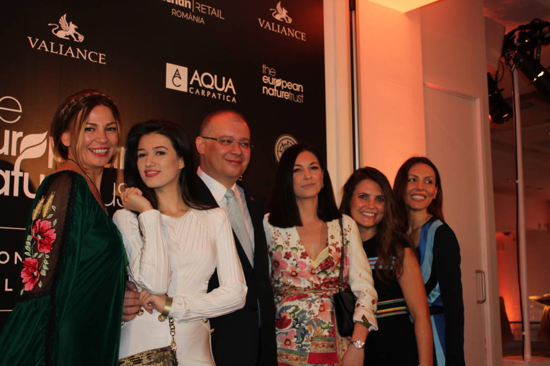 Mădălina Bellariu, un talent pe măsura frumuseții – QMAGAZINE (1)