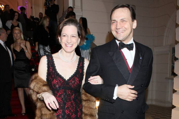 Anne Applebaum împreună cu soțul ei, Radoslaw Sikorski, fost ministru de Externe, Q Magazine