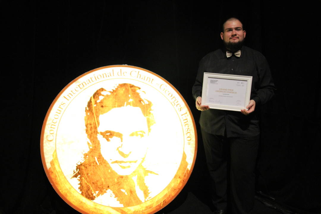 De la X-Factor la Paris… via concursul de canto George Enescu (2)