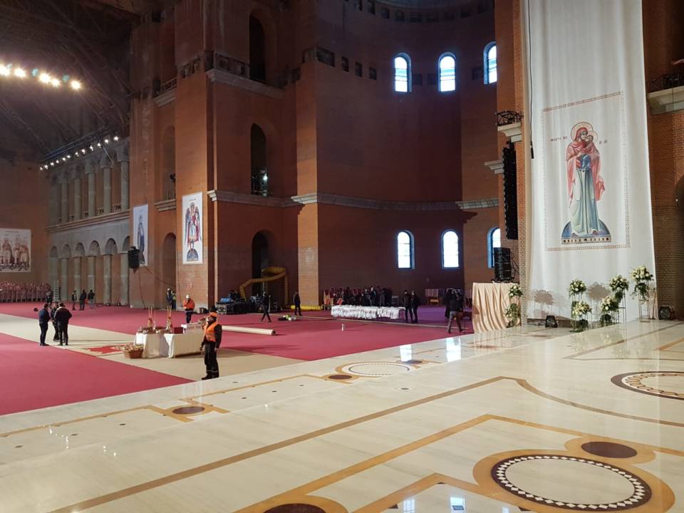 Catedrala Mantuirii Neamului, pregătită de sfințire 10