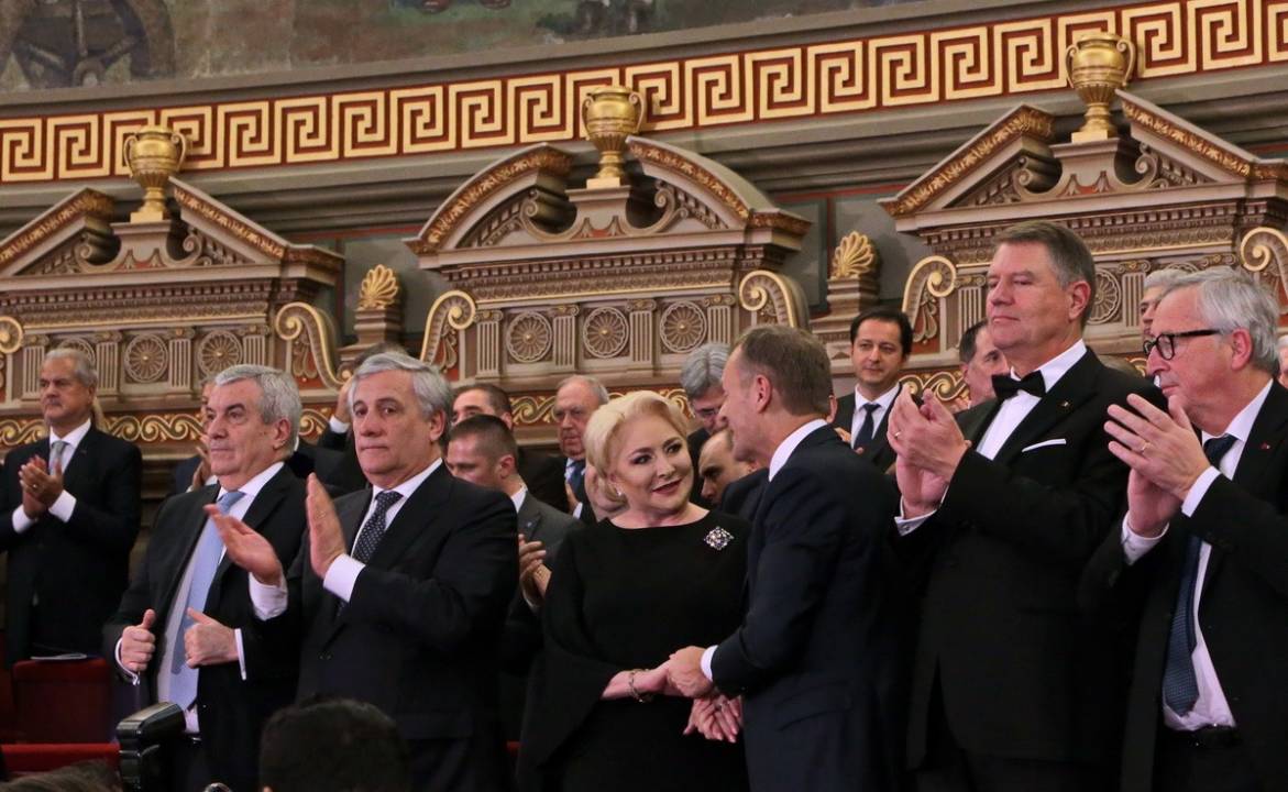 Ceremonia oficială de lansare a Președinției României la Consiliul Uniunii Europene-Viorica Dancila, Iohannis, Tariceanu