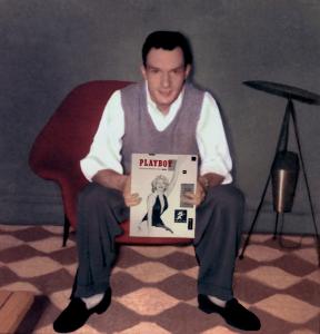 hugh-hefner-with-first-playboy-issue-1953 credit-playboy